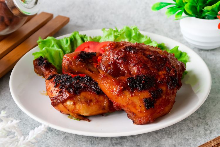 Ayam Bakar Mentega: Lezatnya Daging Ayam yang Dibakar Sempurna dengan Saus Mentega Gurih